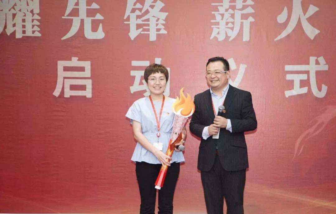 光耀先鋒  薪火接力 傳遞先鋒精神，開拓全新事業(yè)   張建軍—葉根源(圖1)
